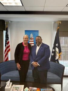 Cable Bahamas CEO Pays Courtesy Call on US Charge D’Affaires